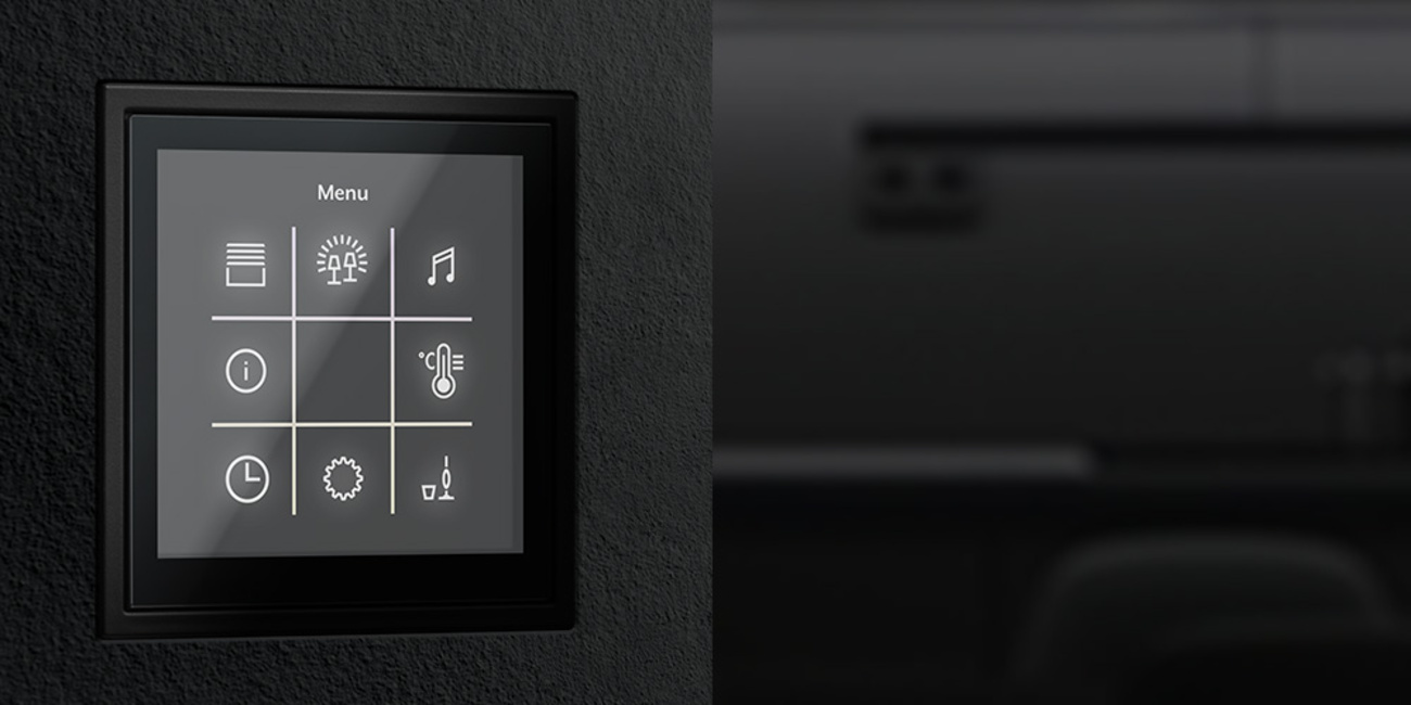LS TOUCH bei Zaremba Elektro GmbH & Co.KG in Trautskirchen