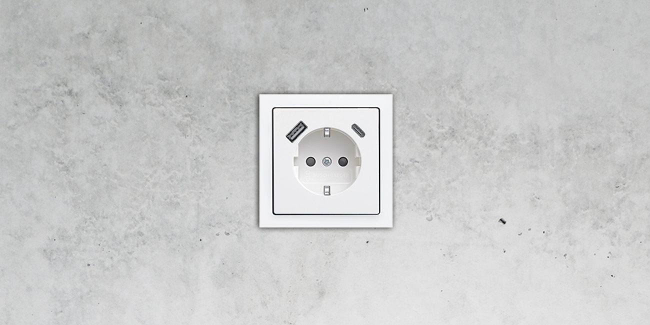 SCHUKO® USB-Steckdose bei Zaremba Elektro GmbH & Co.KG in Trautskirchen