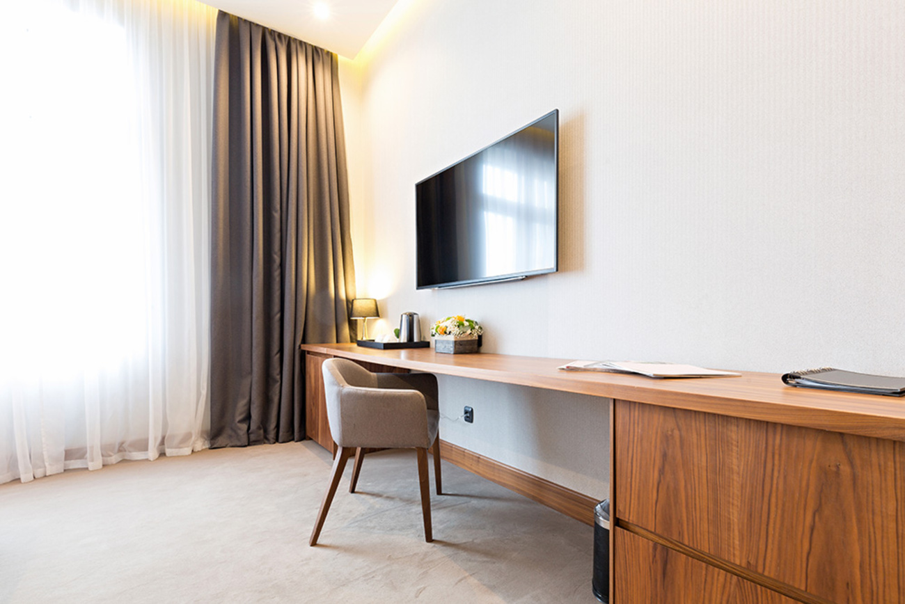 Hotel-TV bei Zaremba Elektro GmbH & Co.KG in Trautskirchen