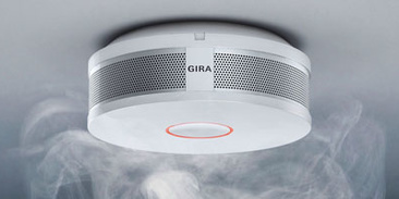 Gira Rauchwarnmelder bei Zaremba Elektro GmbH & Co.KG in Trautskirchen